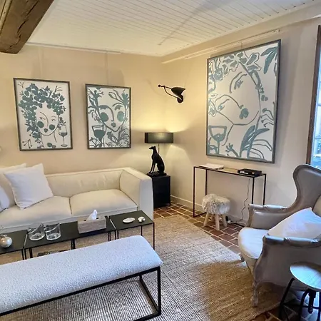 Holiday home Maison Coup De Coeur Beaune (Cote d'Or)