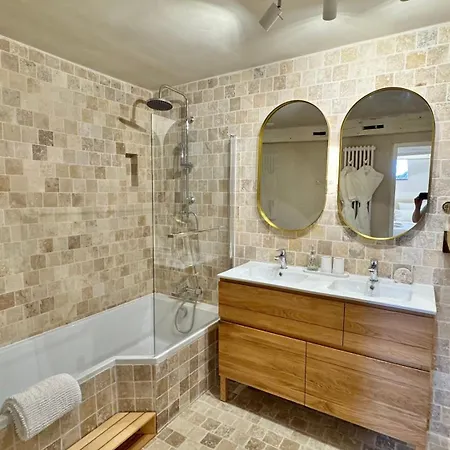 Maison Coup De Coeur Beaune (Cote d'Or)