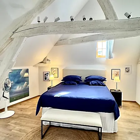 Maison Coup De Coeur * Beaune (Cote d'Or)