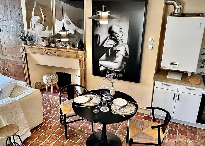 Maison Coup De Coeur * Бон